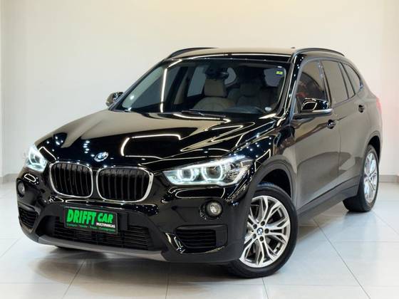 BMW X1 2.0 16V TURBO ACTIVEFLEX SDRIVE20I GP 4P AUTOMÁTICO BMW X1 2.0 16V TURBO ACTIVEFLEX SDRIVE20I GP 4P AUTOMÁTICO
